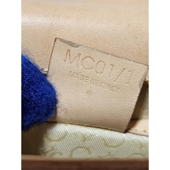 CELINE Vintage Macadam Suede Shoulder Bag Salmon Pink - Picture 4 of 16